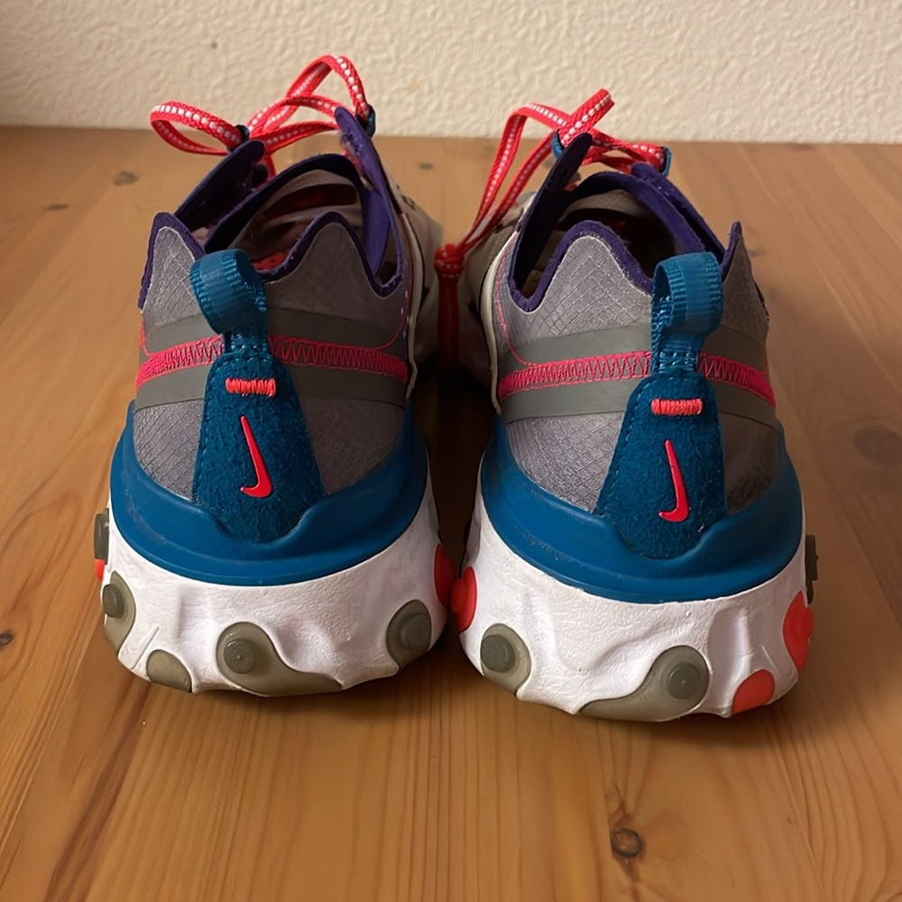 Nike React Element 87 - Red Orbit - Picture 5 of 8